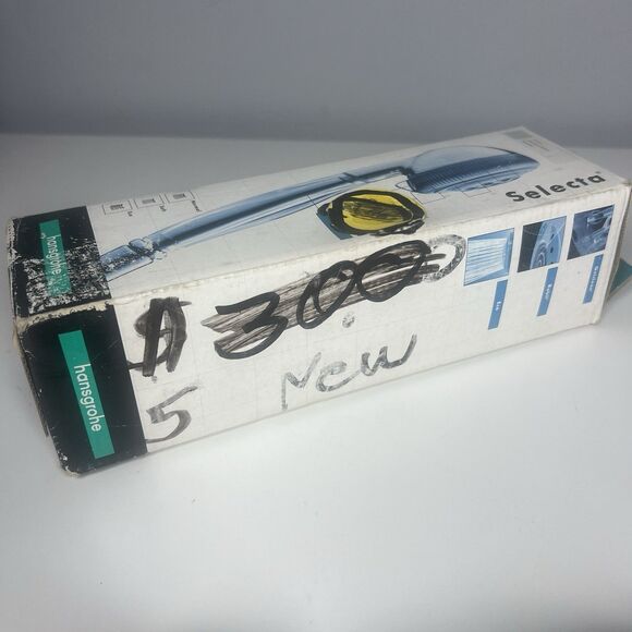 Hansgrohe Selecta Shower head Chrome Medium #28520001 Open Box - Picture 8 of 11